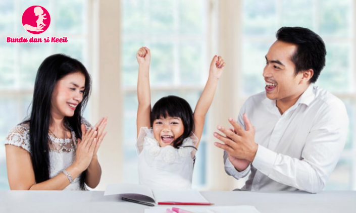 Pengalaman dalam membesarkan anak dengan benar untuk orang tua muda